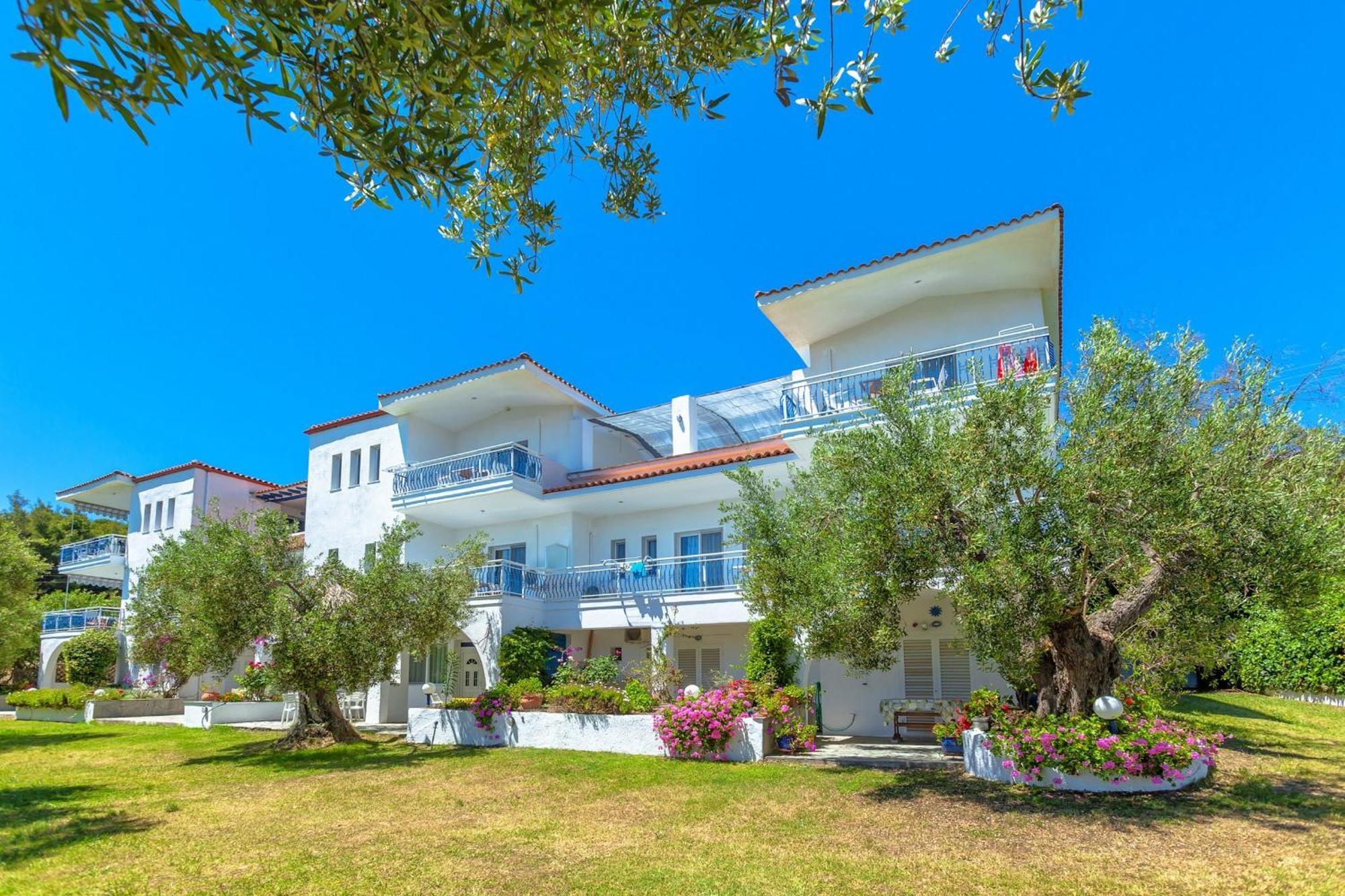 Xenios Faros Apartments Possidi Dış mekan fotoğraf