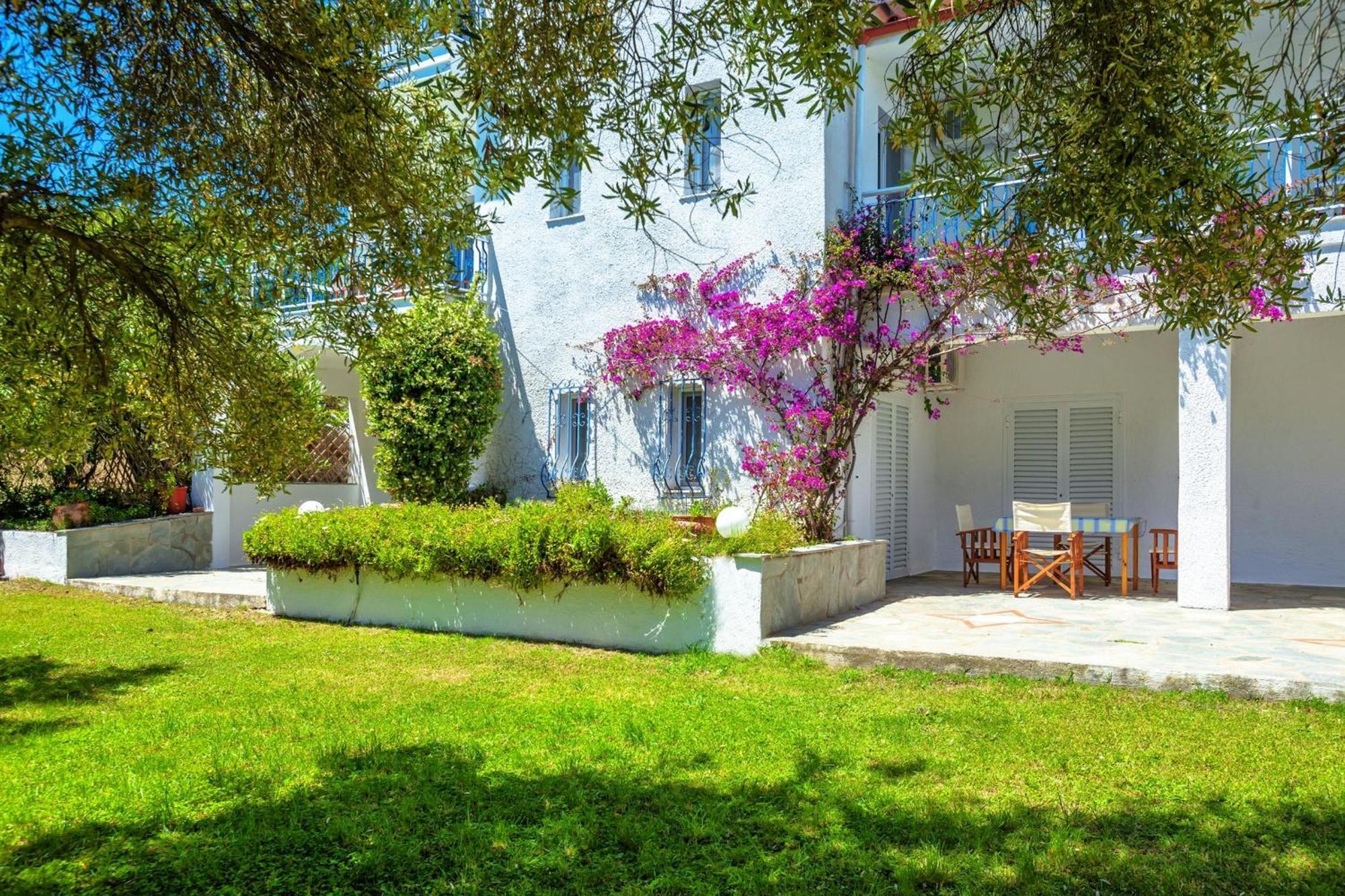 Xenios Faros Apartments Possidi Dış mekan fotoğraf