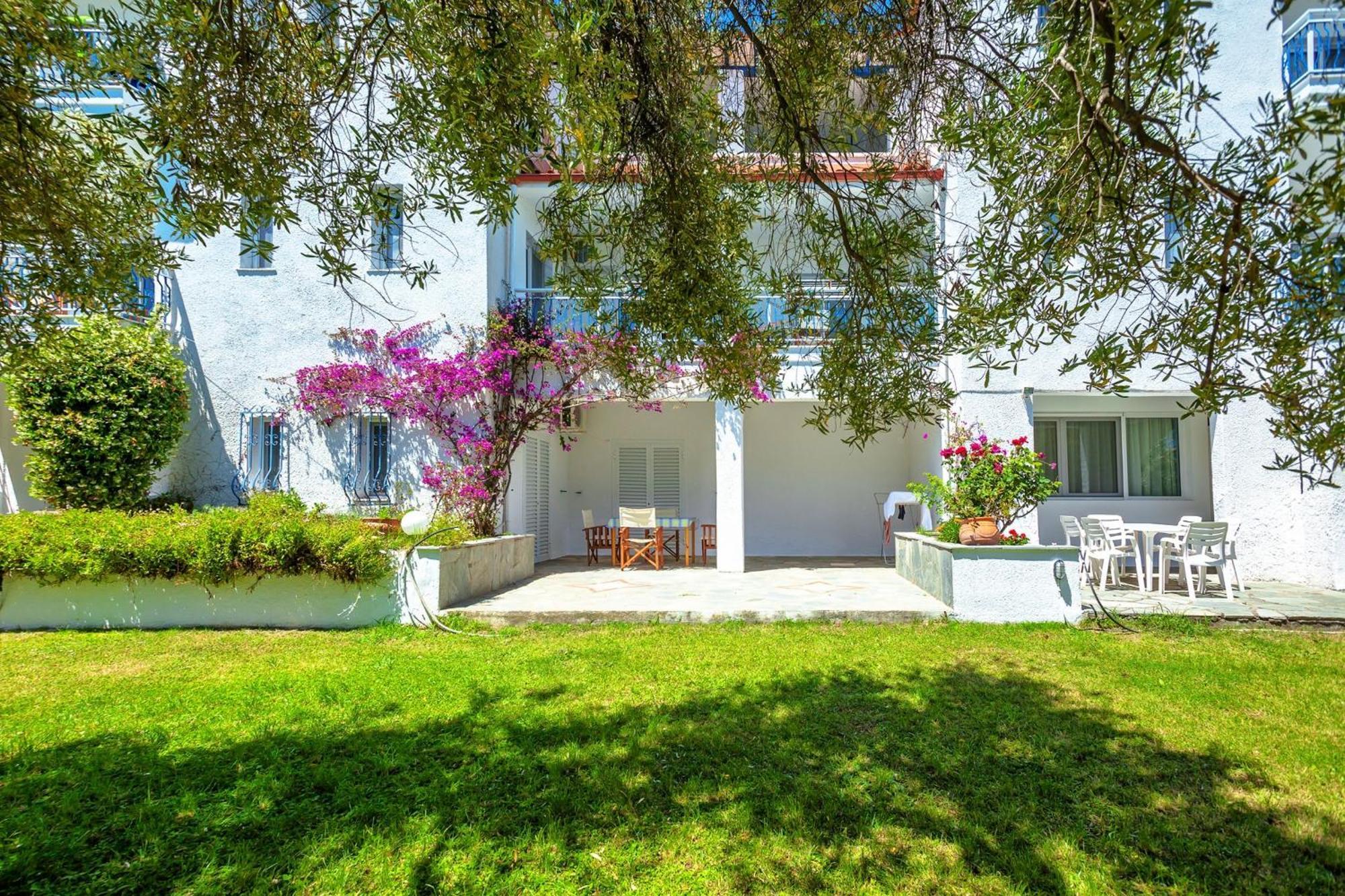 Xenios Faros Apartments Possidi Dış mekan fotoğraf